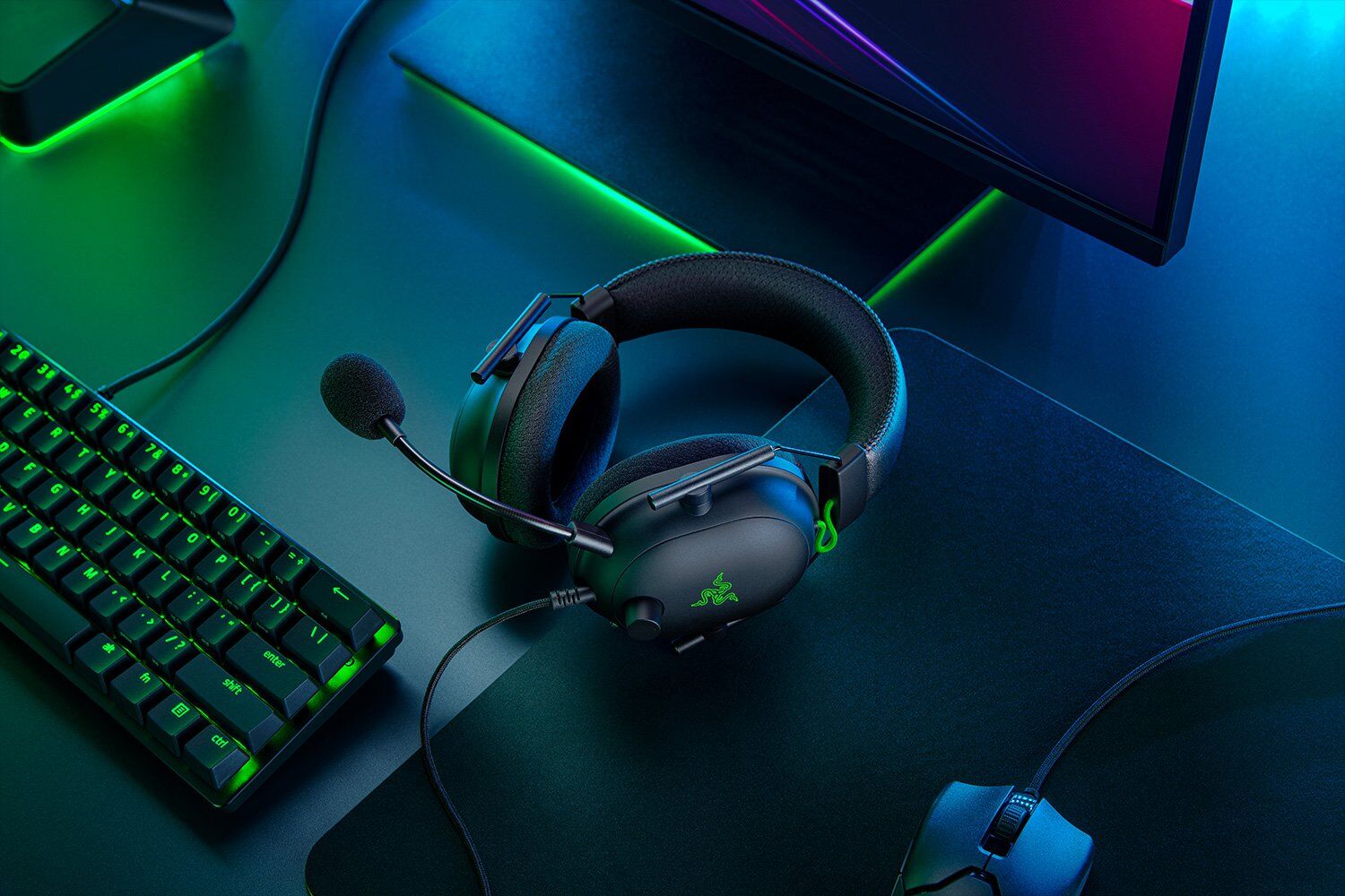 GMAE PRODUCT=Razer™ BlackShark - Gaming Headset (V2) GMAE PRODUCT=Razer™ BlackShark - Gaming Headset (V2)